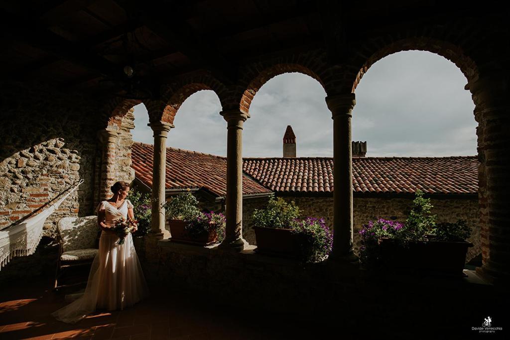 Castello Di Cernusco Lombardone Bed and Breakfast Buitenkant foto